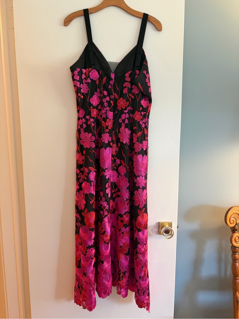 Newish, Boston Proper, Size 2, Floral Embroidered Black Mesh A Line Midi Dress - Picture 12 of 14